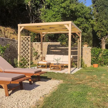 Corfu Birdhouse *